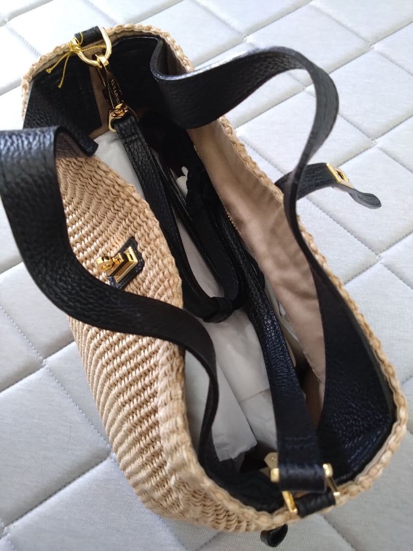 タグ付、新品未使用！ヴィオラドーロ　2wayカゴバック