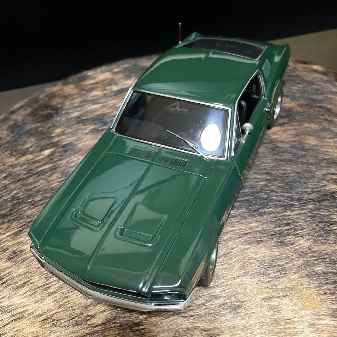 AUTOart 1/18 FORD MUSTANG BULLITT モデル