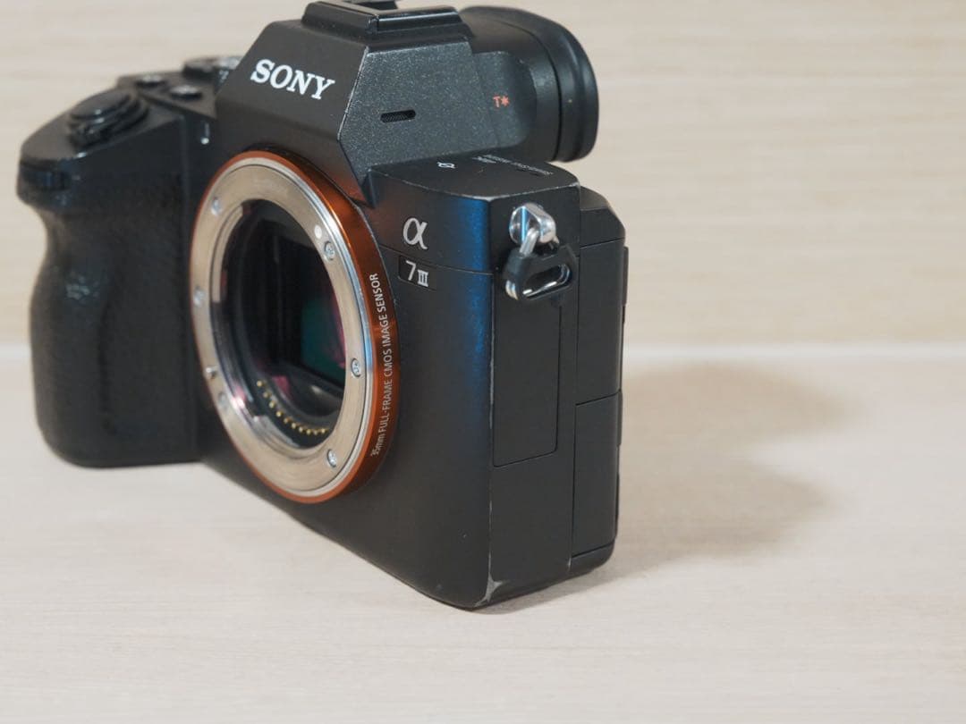 SONY α7III ボディ　キズあり／ボディキャップなし／動作良好