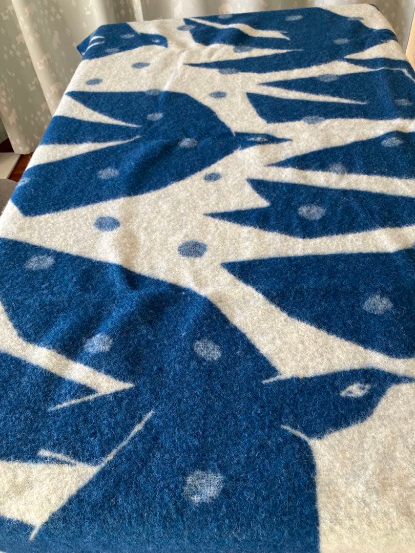 【クリーニング済】クリッパン　ミナペルホネン エコウールブランケット　毛布