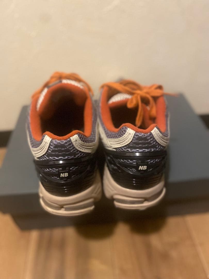 New Balance 1906R × size?