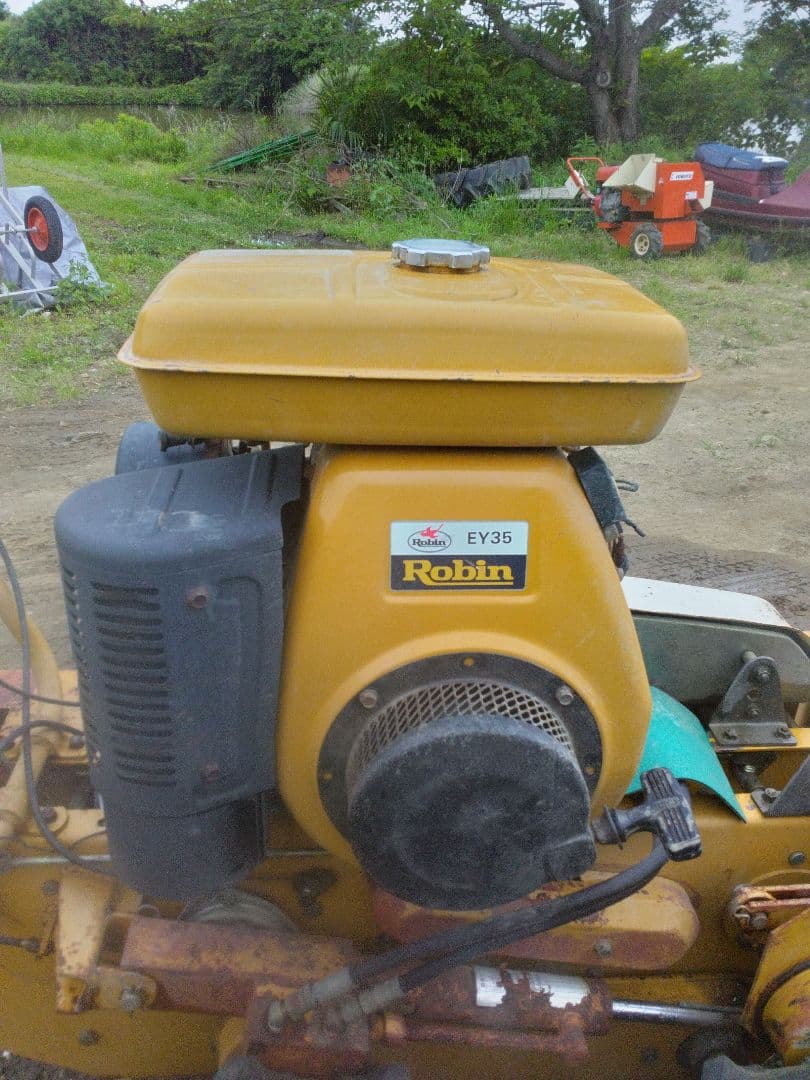 蟹信丸さん専用❗共栄社 バロネス トレンチャーTL-52 溝掘り機(ガソリン)