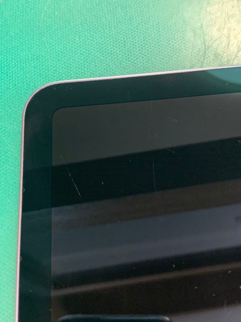 iPad Air 第5世代 Wi-Fiモデル 国内版 64GB MME23J/A