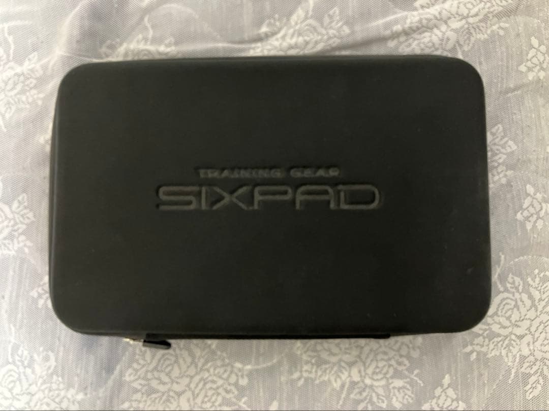 SIXPAD トレーニングウェア 収納ケース付き