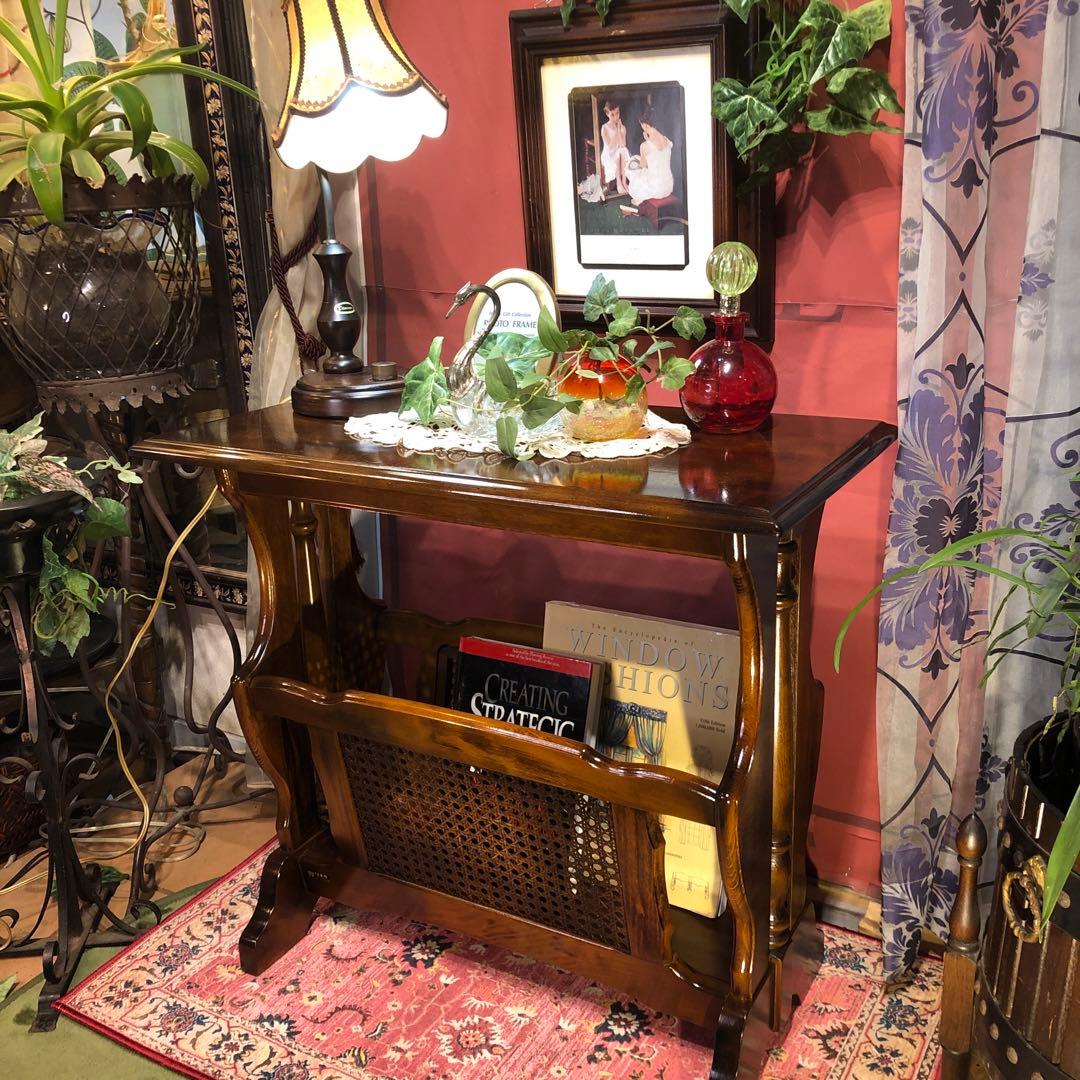 美品　カリモク　ヴィンテージ　コロニアル サイドテーブル