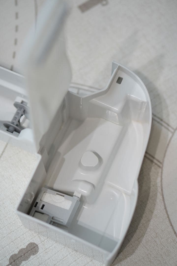 【美品】シャープ 加湿空気清浄機 KI-RS50-W ホワイト