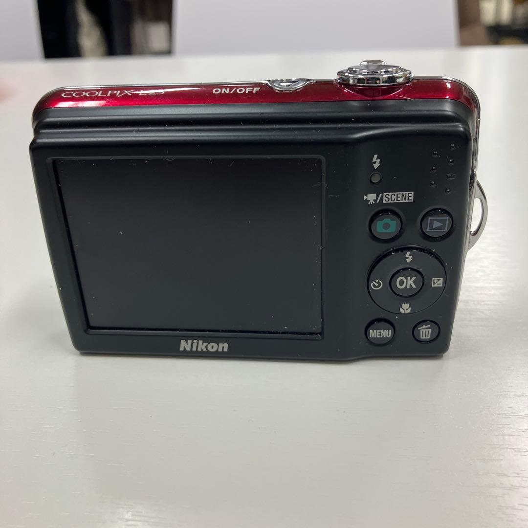 ピヨ Nikon COOLPIX A10 レッド コンパクトデジタルカメラ