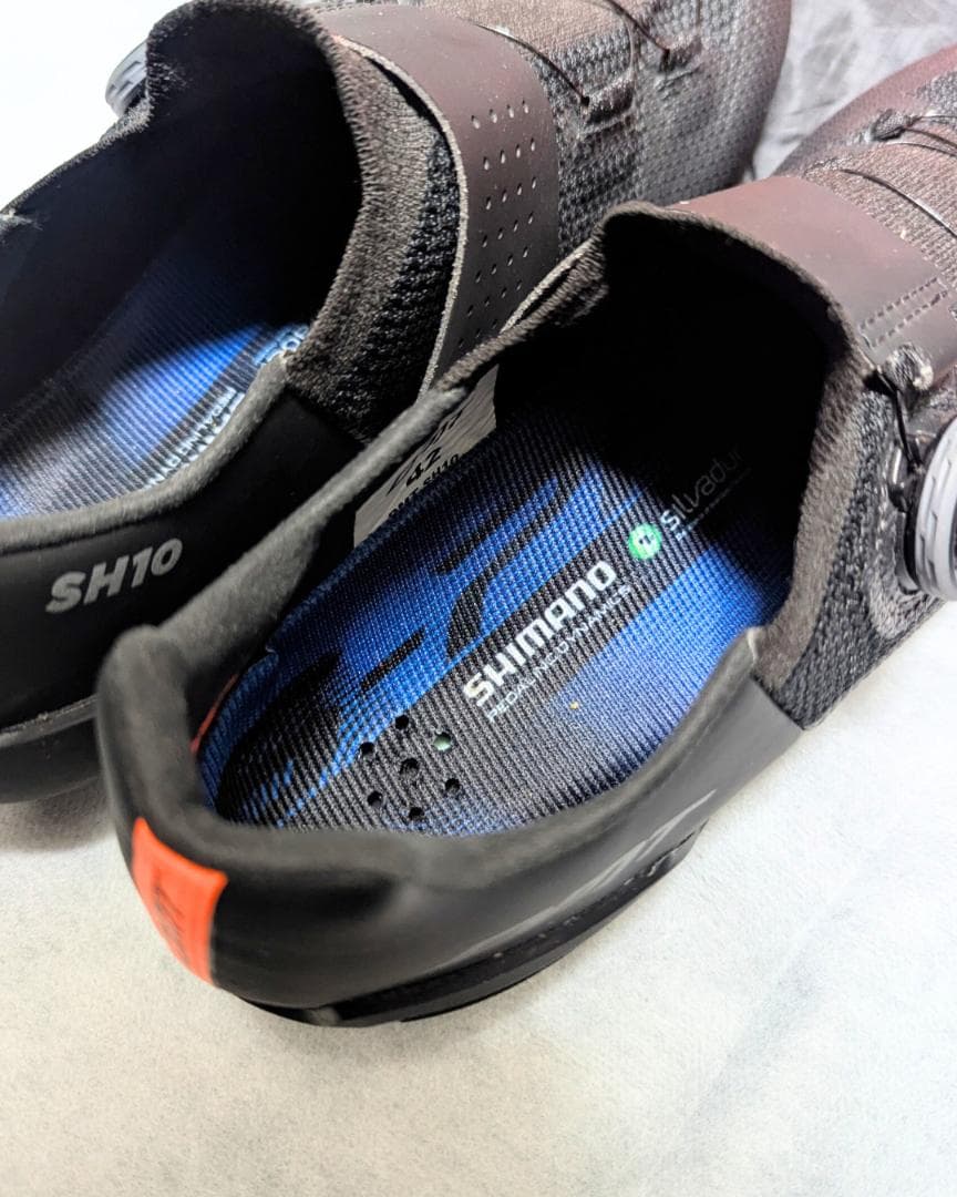 【美品】DMT SH10 ロードシューズ サイズ42 室内のみ3回使用