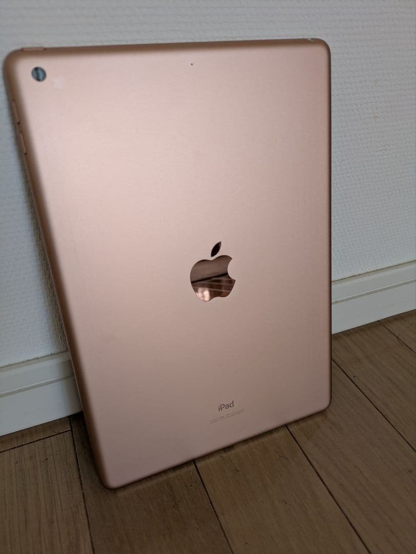 【美品】Apple iPad (第7世代, Wi-Fi, 32GB) ゴールド