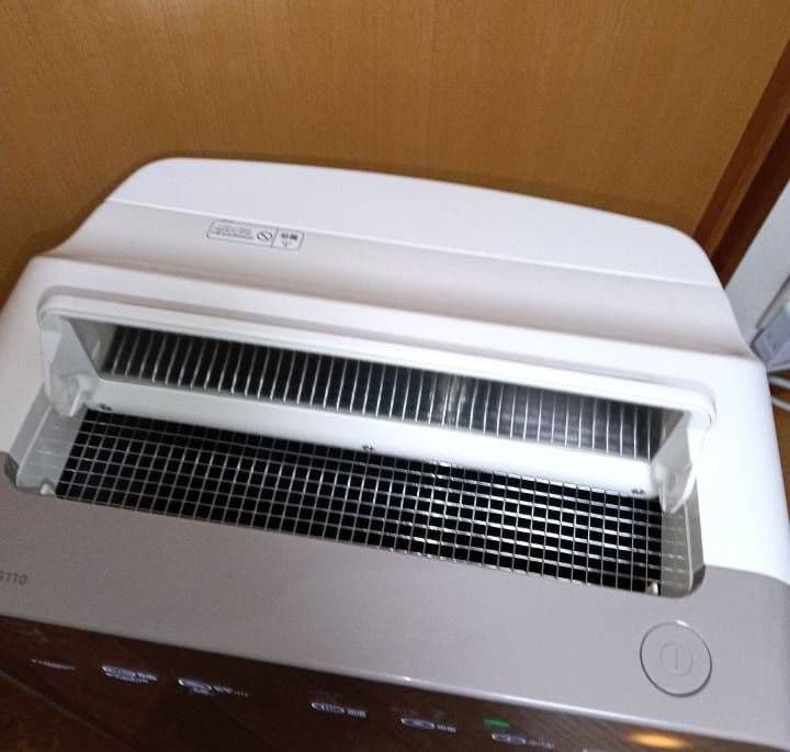 日立加湿空気清浄機。クリエア。