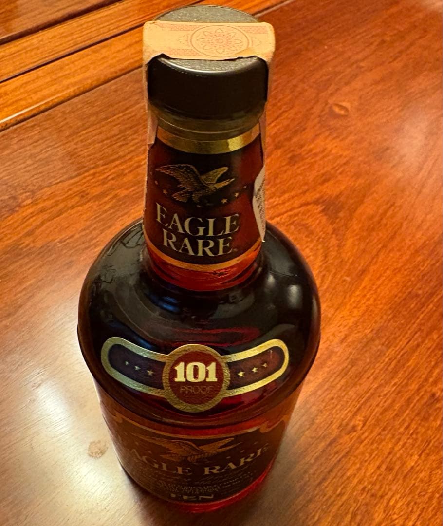 Eagle Rare イーグルレア　10年 バーボンウイスキー 101プルーフ