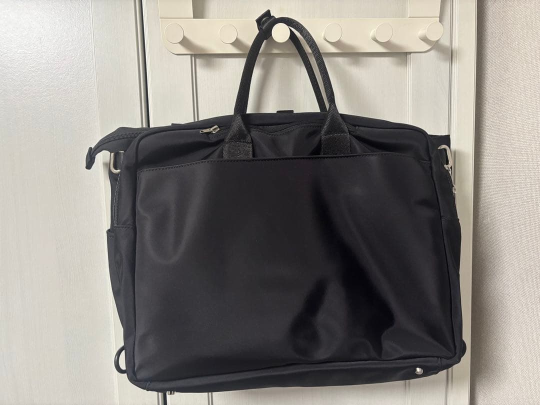 ナイロン ブラック トートバッグ