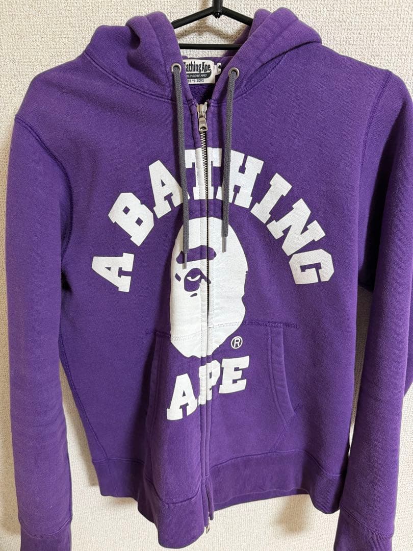A Bathing Ape パーカー