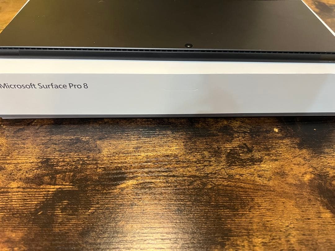 Surface Pro 8 (i7, 16GB, 256GB)キーボードペン付き