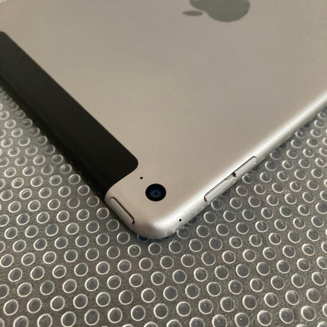 3660【早い者勝ち】美品☆iPad mini4 128GB SIMフリー☆