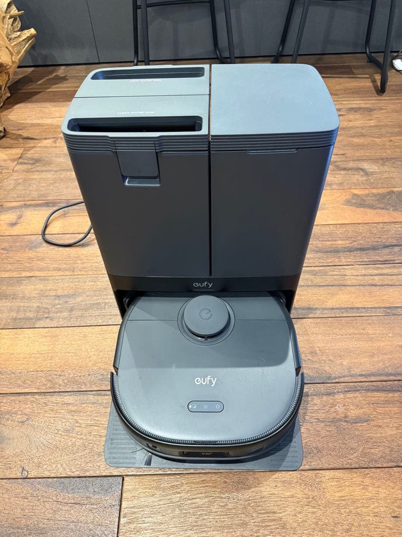 ほぼ新品Anker Eufy(ユーフィ)X10pro omni ロボット掃除機