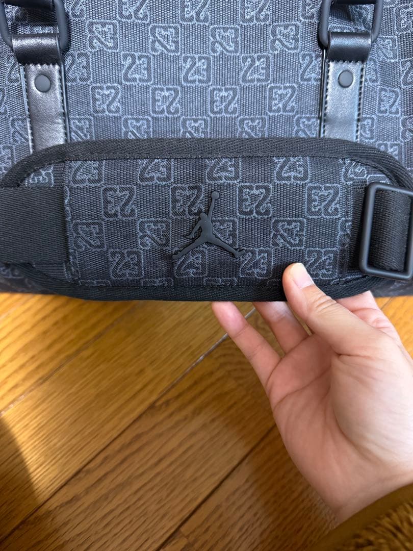 ジョーダン　モノグラム　ダッフルバッグ25L
