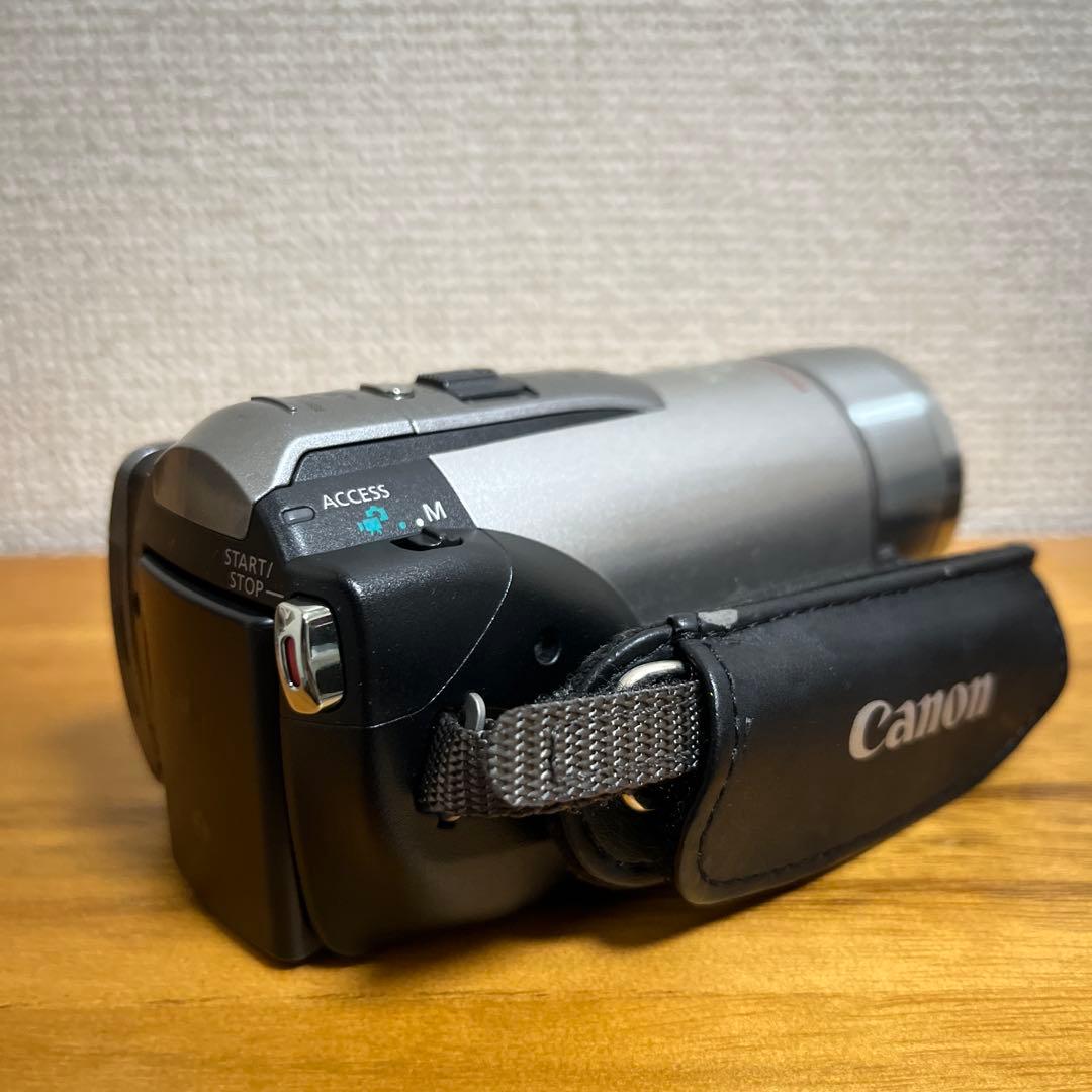 ビデオカメラ Canon iVIS HF M31 SDカード付き