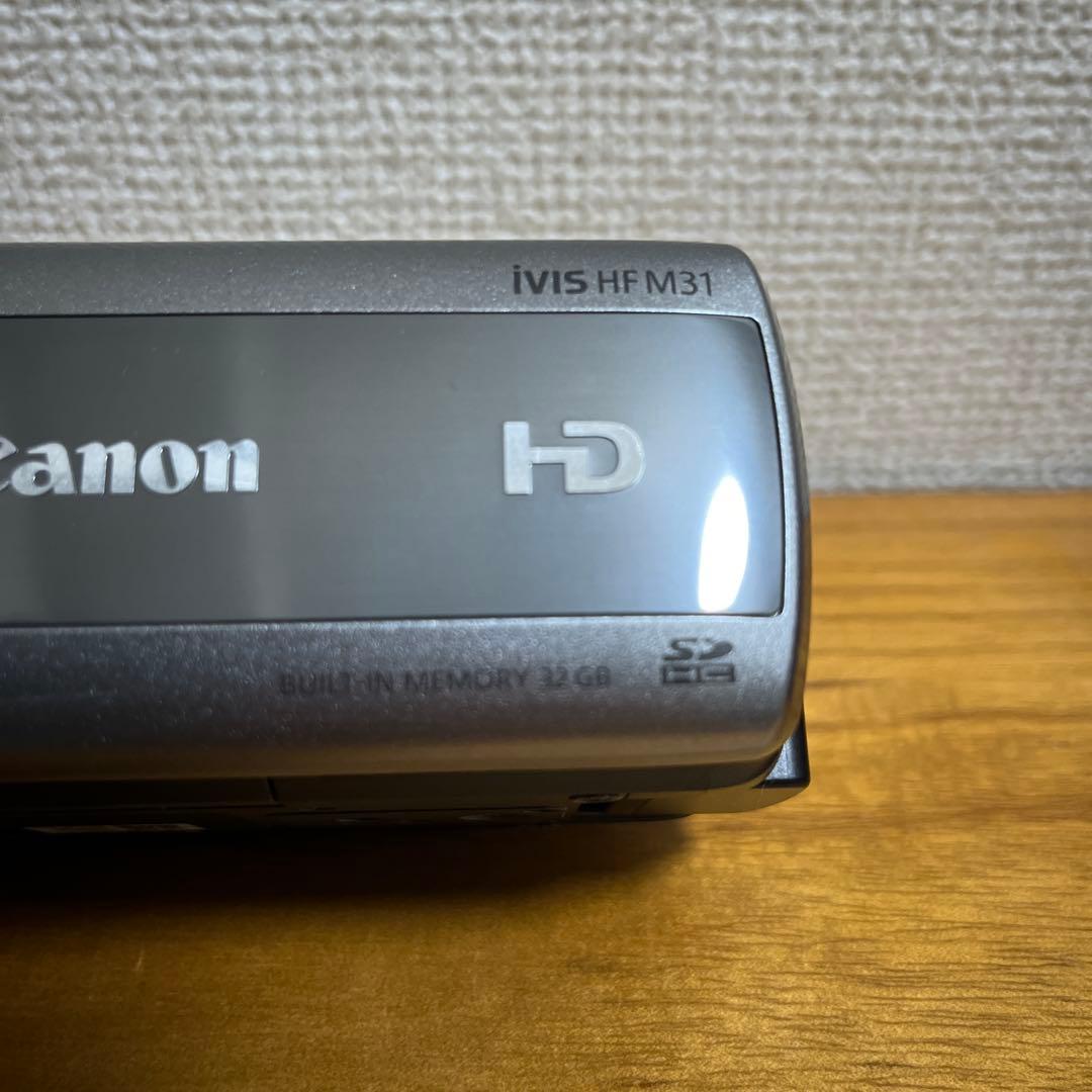ビデオカメラ Canon iVIS HF M31 SDカード付き