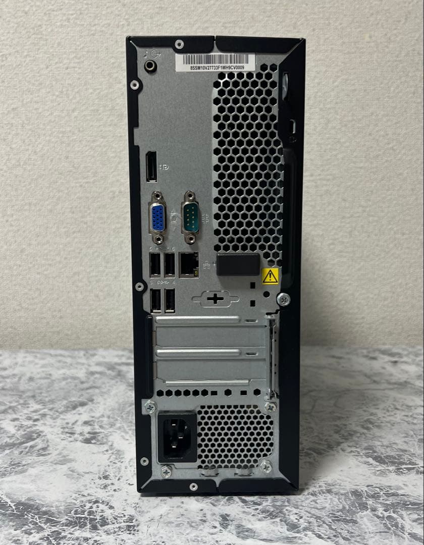 ThinkCentre 第8世代i5 メモリ8GB デスクトップPC