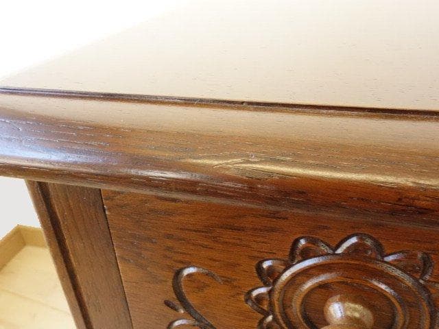 勇峰工芸　雅　花柄チェスト　ナラ材家具　 旭川家具　再塗装済　ＵＳＥＤ