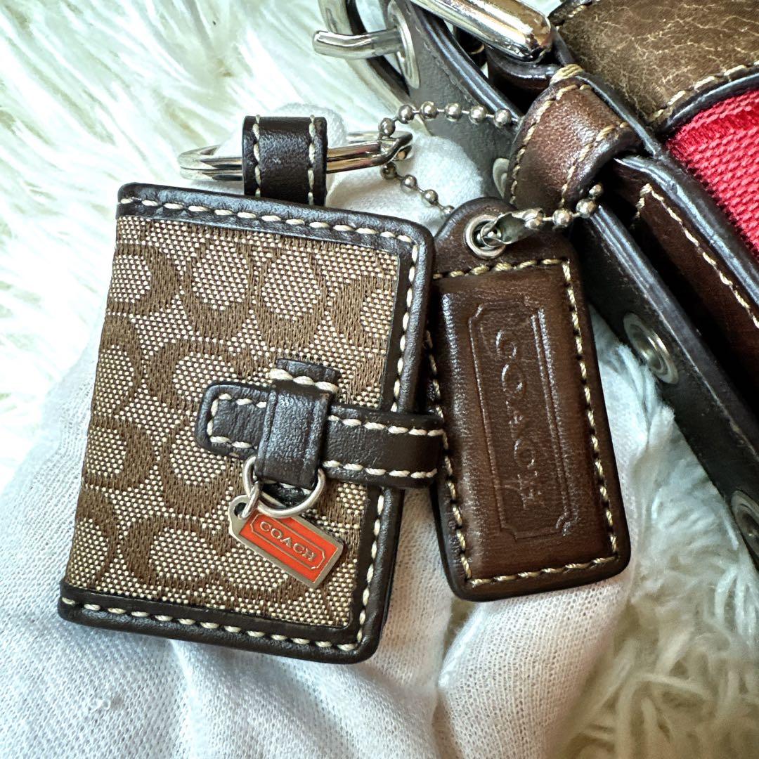 希少 COACH シグネチャー柄 ショルダーバッグ 赤 希少色 キーリング付き