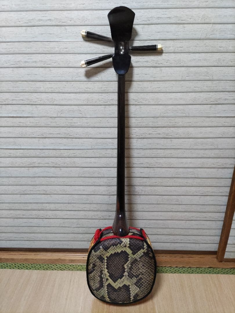 三線 練習用 沖縄 人工革 ヘビ柄