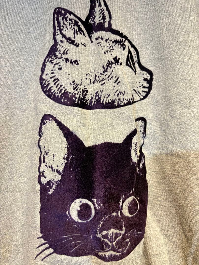 ヒグチユウコ　台湾個展グッズ　スウェット（キズあり）