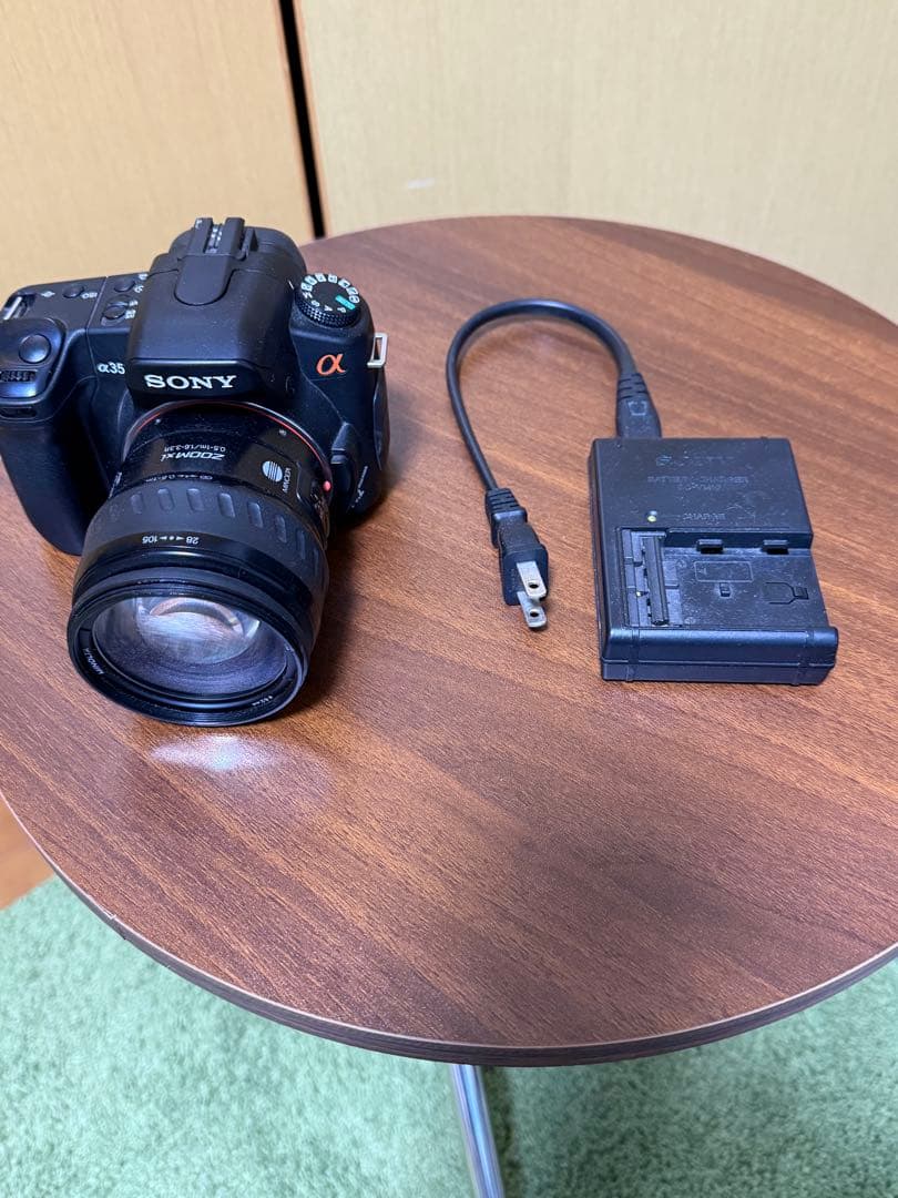 SONY α350 一眼レフカメラ　充電器　SDカード付属