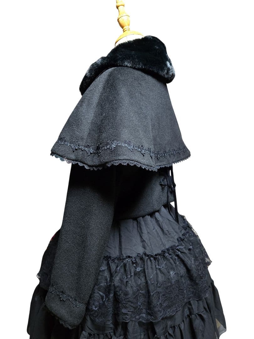 【美品】axes femme kawaii ケープ付ショートコート black