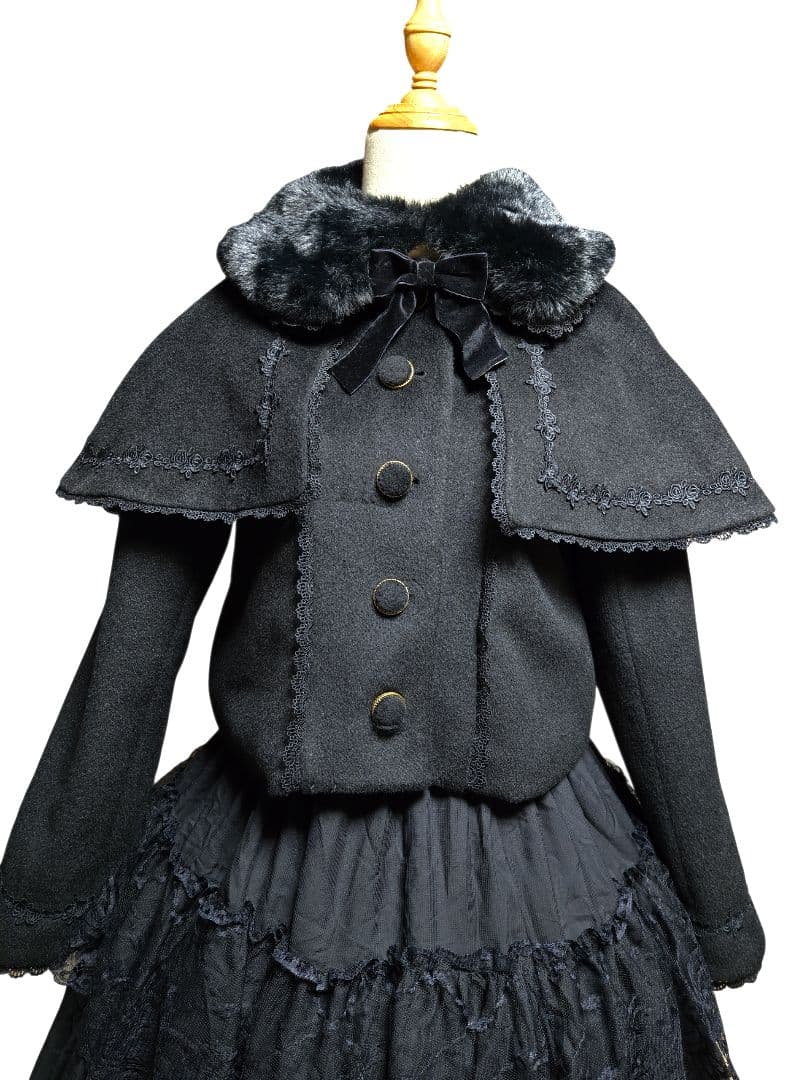 【美品】axes femme kawaii ケープ付ショートコート black