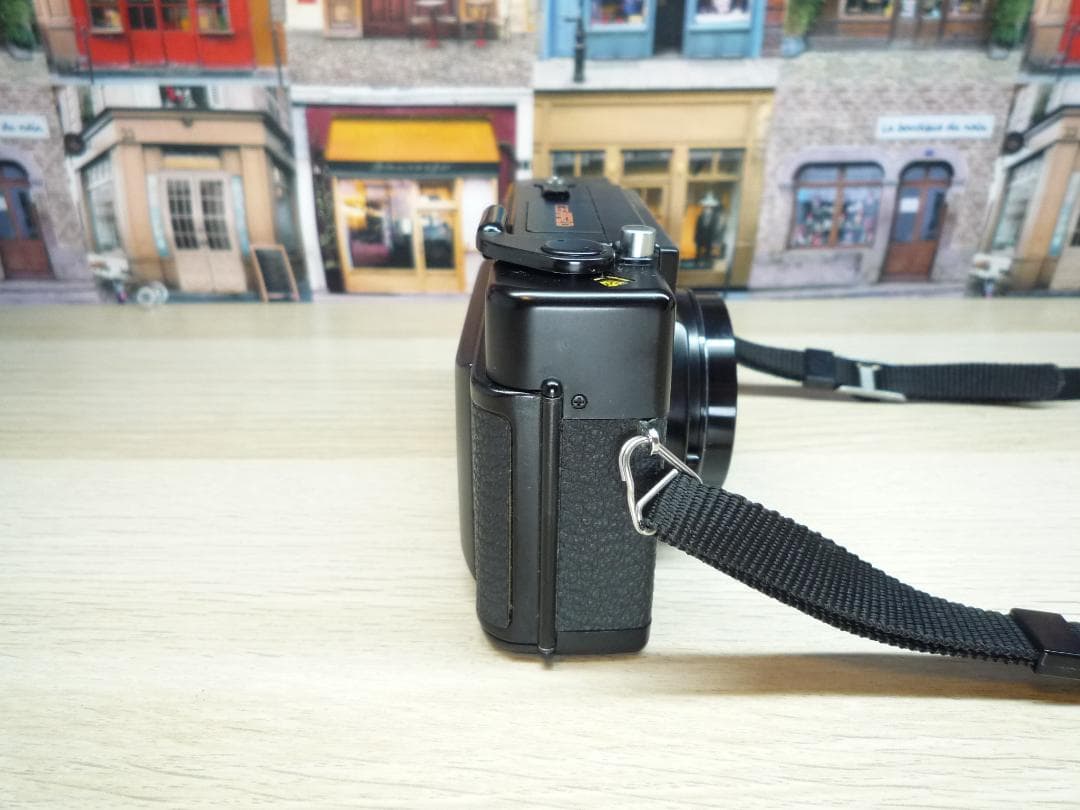 ☆レトロなフィルムカメラ☆KONICA コニカ C35 AF2D