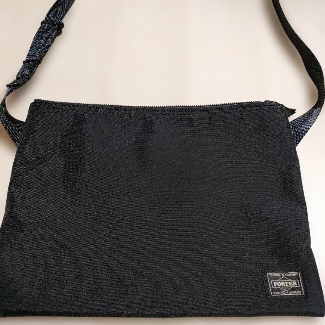 PORTER ショルダーバッグ ブラック　サコッシュ／黒／2層式