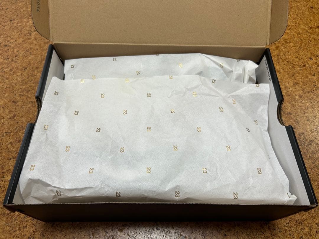 送料込み！新品！NIKEナイキ　JORDAN B'LOYAL サイズ26.5cm