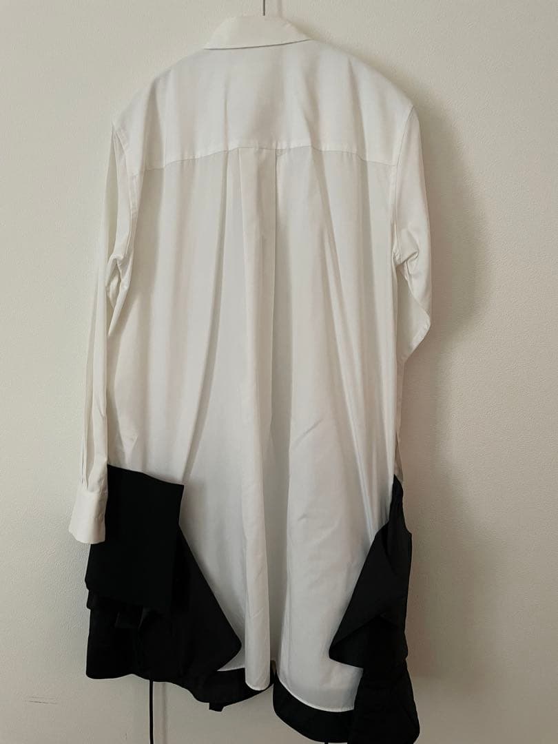 Sacai ホワイト/ブラック ワンピース