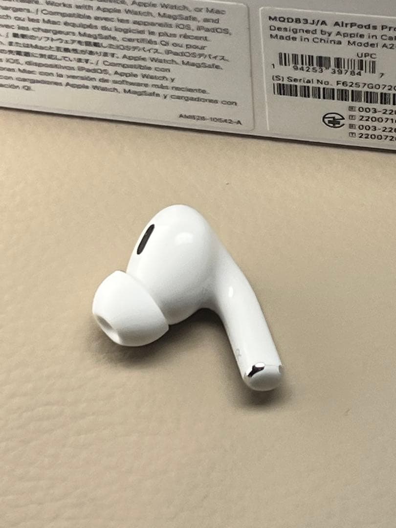 Apple AirPods pro第2世代イヤホン右耳のみA2698正規品美品