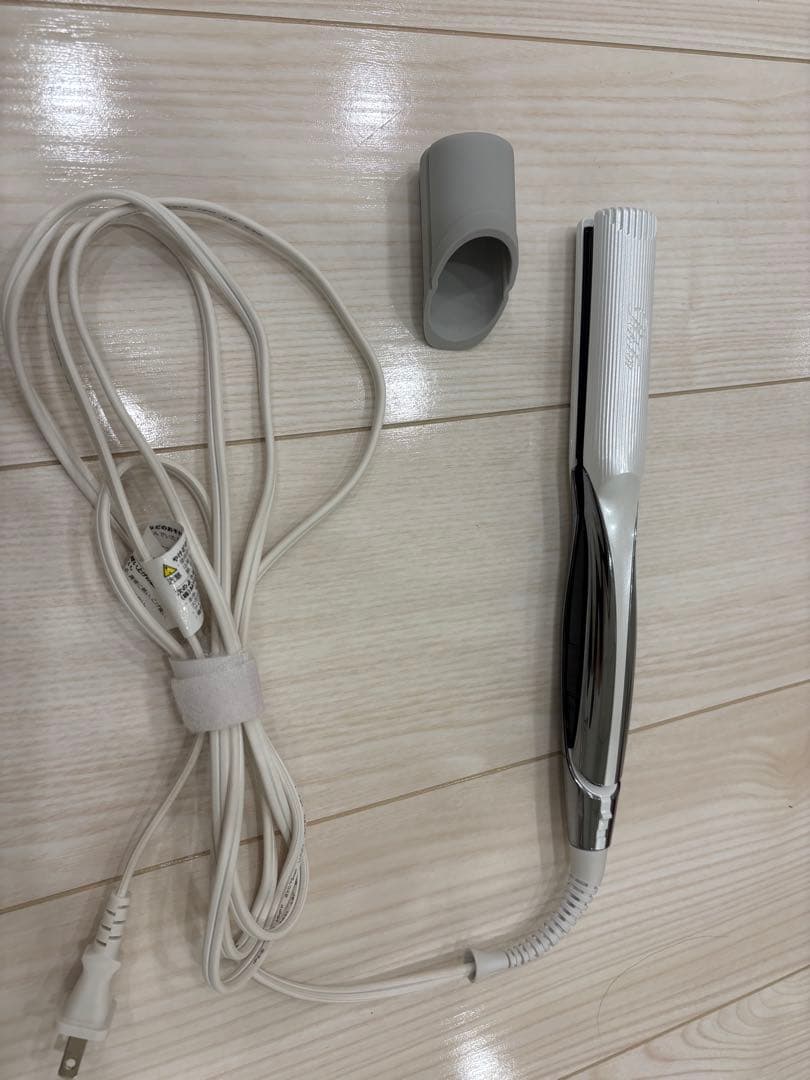 美品　ReFa BEAUTECH IRON RE-AC02A