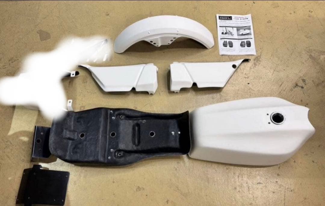 FX外装変換キット ジョーカーズ製 ゼファー400外装　年始年始限定価格