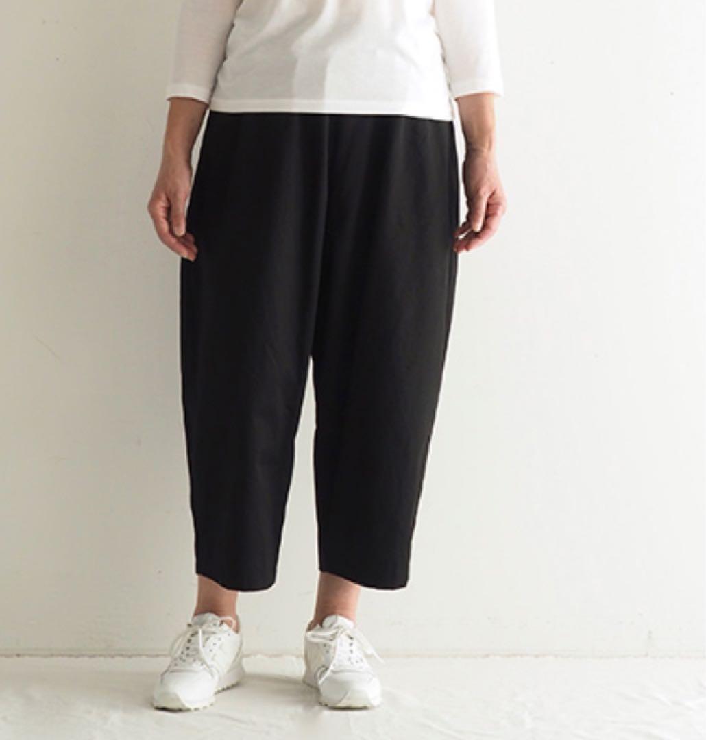 希少 イオグラフィック　バルーンパンツ　黒