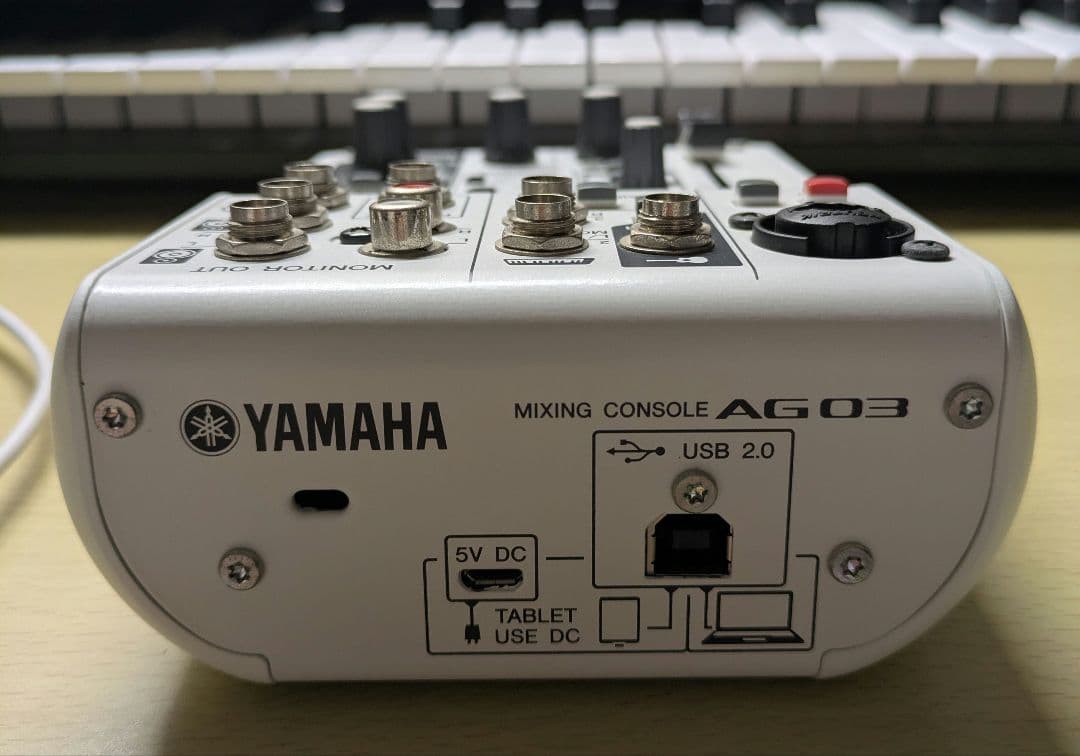 Yamaha AG03 ミキシングコンソール