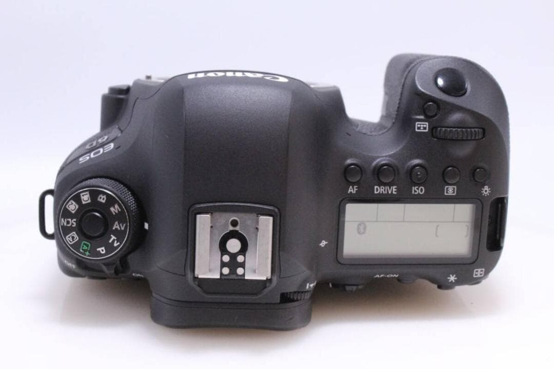【極美品】Canon EOS 6D Mark II ボディー EOS6DMK2