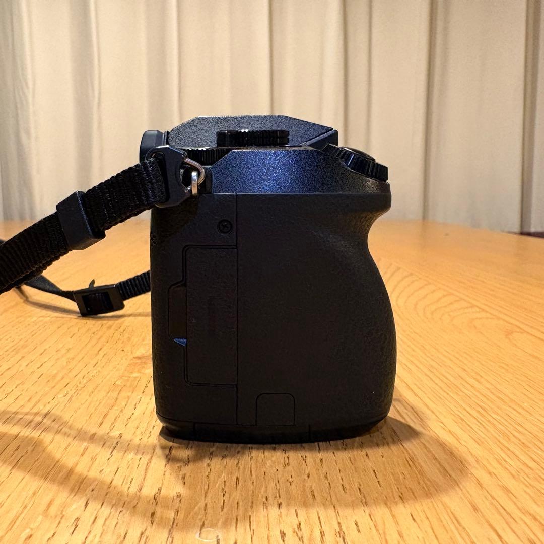 デジタルカメラ LUMIX G7H