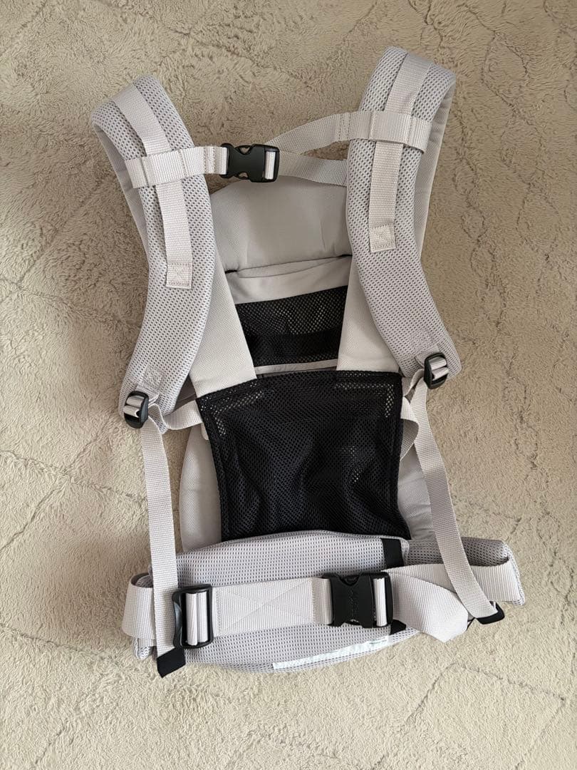 【美品】Aprica ラクリス 抱っこ紐 グレー　新生児　赤ちゃん