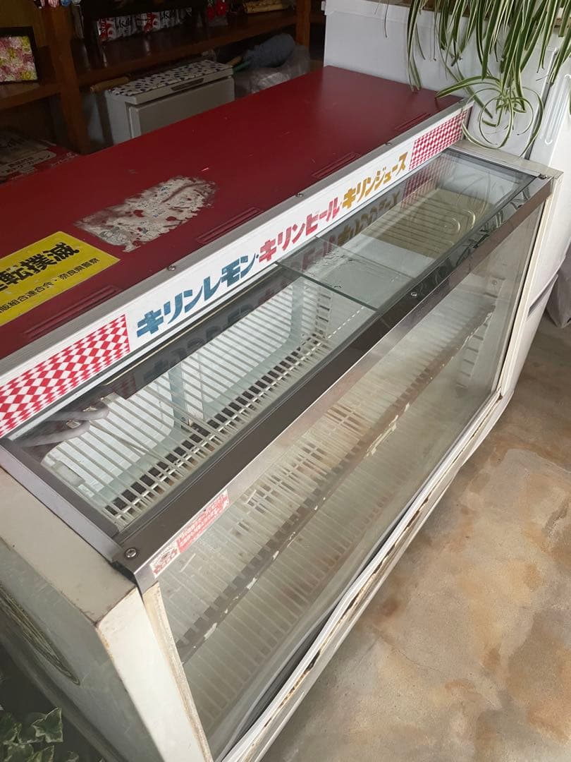 【使用可能　昭和レトロ】　麒麟麦酒ショーケース冷蔵庫