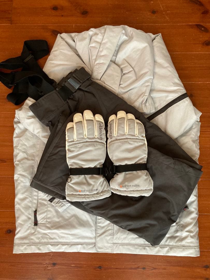 PHENIX（エレッセの手袋おまけ）　男性用Lサイズ　白×ダークグレー