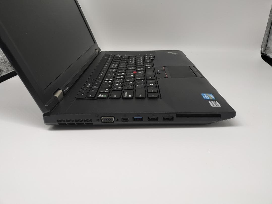 【lenovo】爆速 Corei7/新品SSD256GB ノートパソコン B9