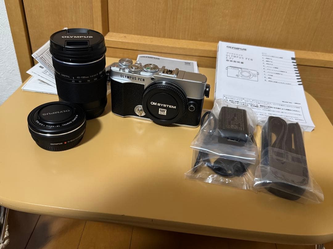 OLYMPUS PEN E-P7 EZ ダブルズームキット シルバー