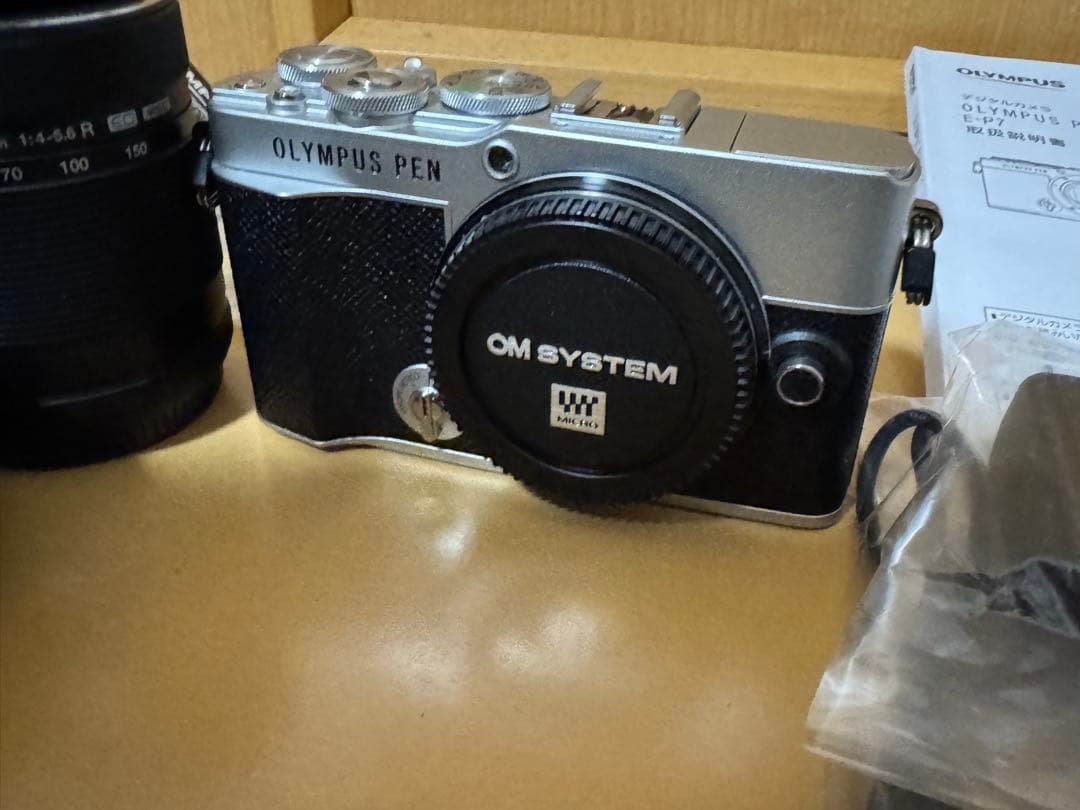 OLYMPUS PEN E-P7 EZ ダブルズームキット シルバー