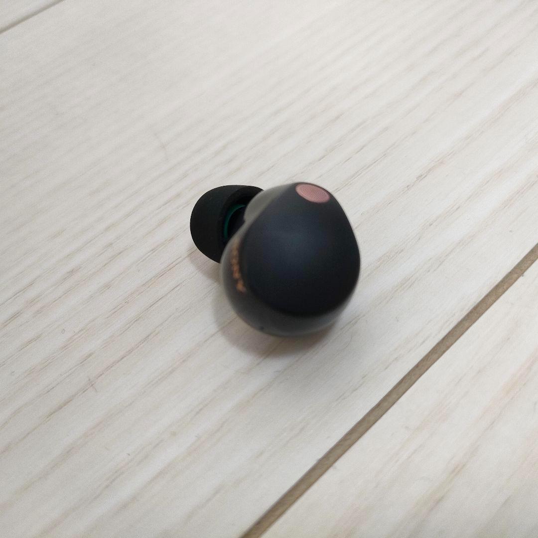 SONY WF-1000XM5　右耳 (R )　イヤーピース新品付き