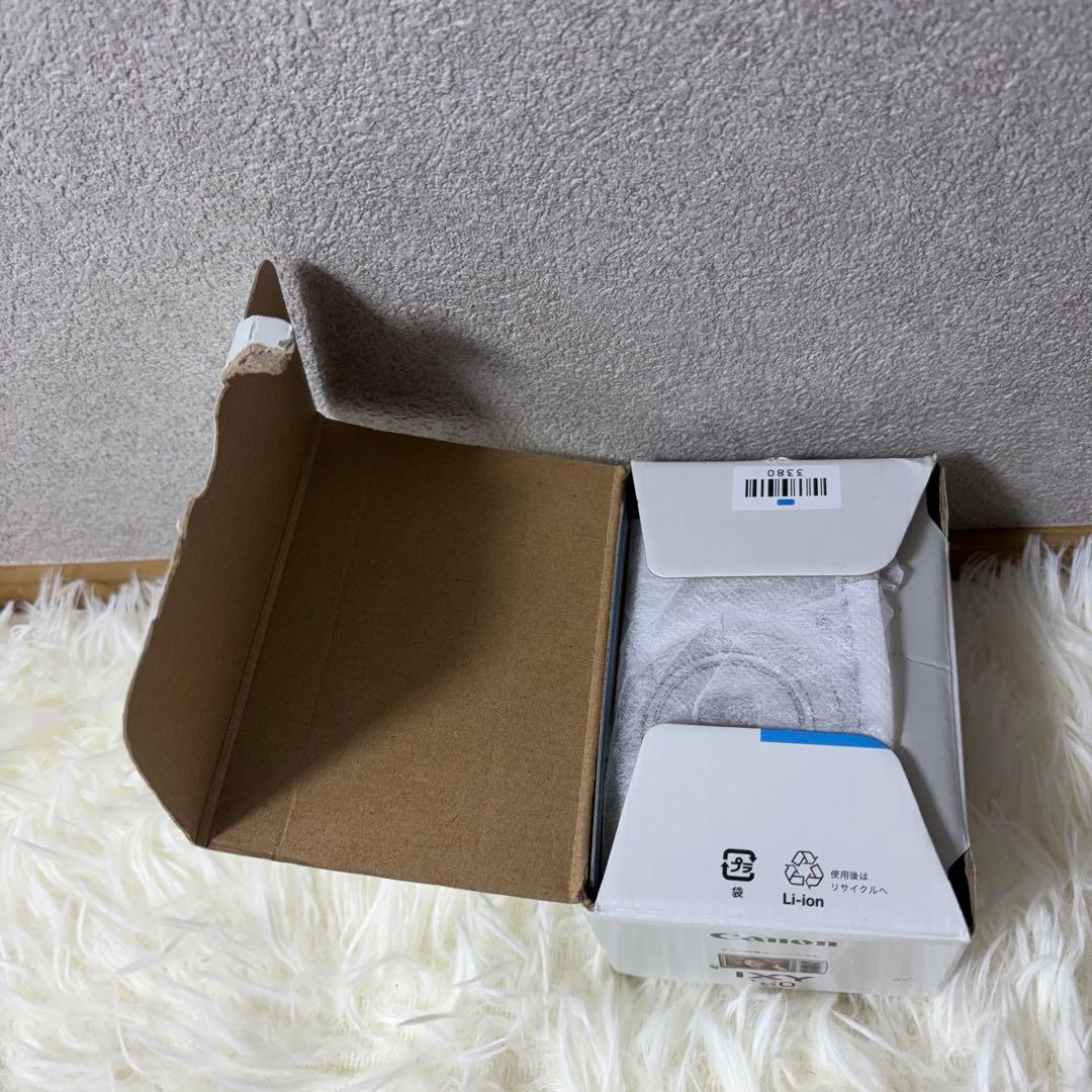 【美品】Canon キャノン IXY 180 シルバー デジカメ ③